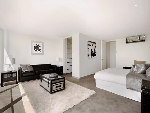 4 Bed, 3 Bath
