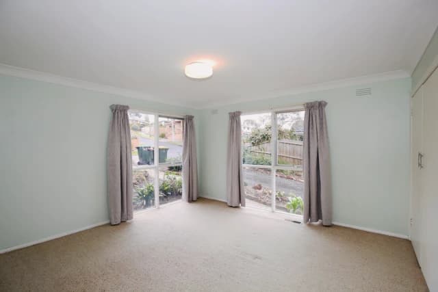 3 Bed, 1 Bath