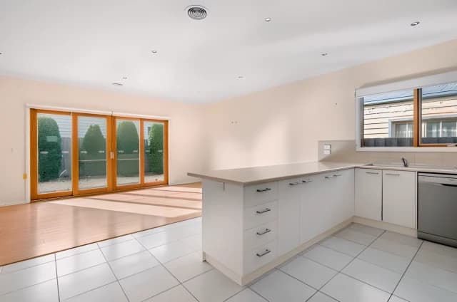 3 Bed, 2 Bath