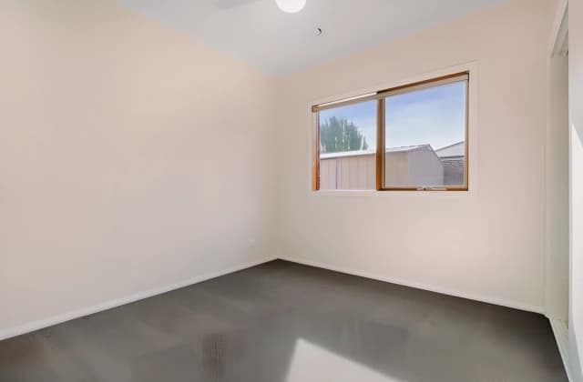 3 Bed, 2 Bath