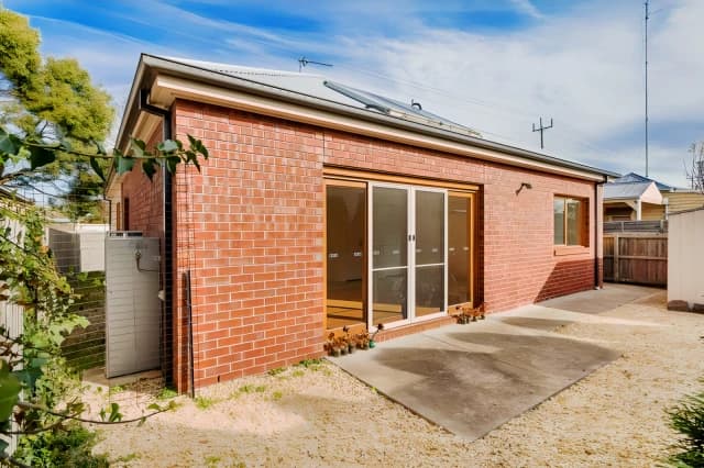 3 Bed, 2 Bath