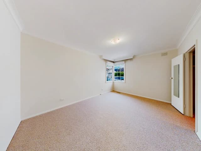 3 Bed, 1 Bath