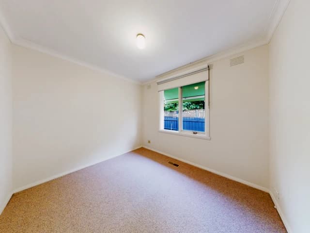 3 Bed, 1 Bath