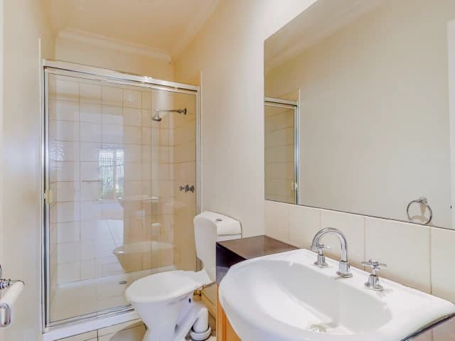 3 Bed, 2 Bath