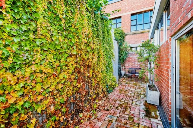 2 Bed, 1 Bath