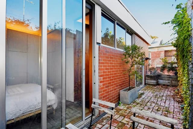 2 Bed, 1 Bath