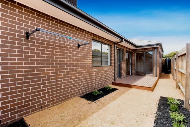 3 Bed, 2 Bath