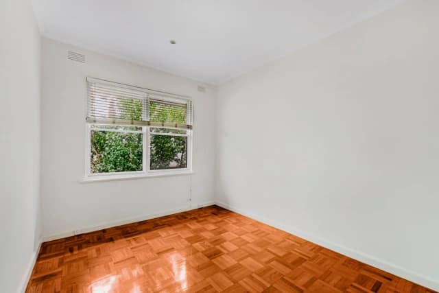 2 Bed, 1 Bath