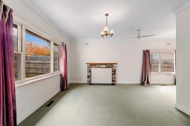 4 Bed, 1 Bath