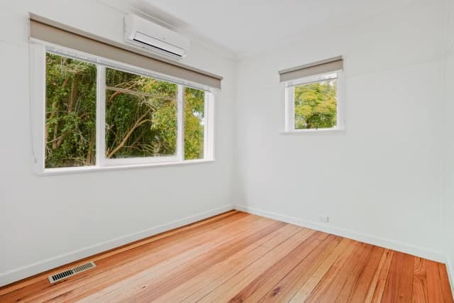 4 Bed, 2 Bath