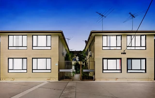 2 Bed, 1 Bath