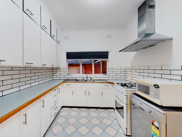 2 Bed, 1 Bath