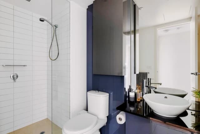 2 Bed, 2 Bath