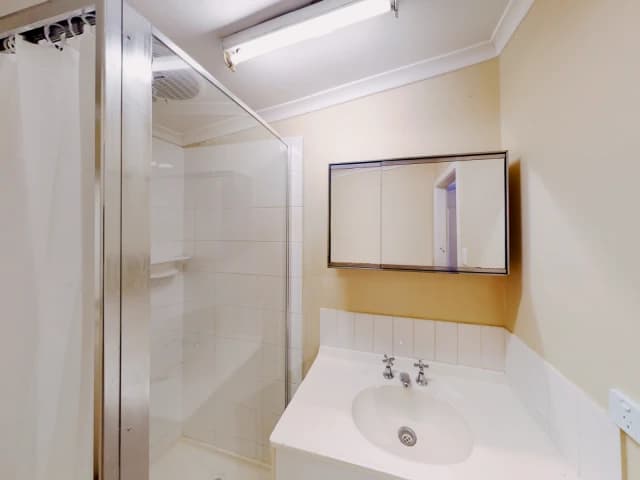 2 Bed, 1 Bath