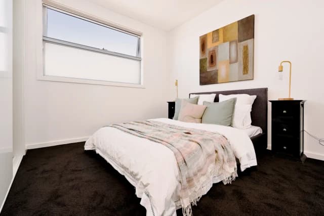 3 Bed, 1 Bath