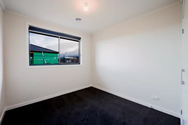 4 Bed, 2 Bath