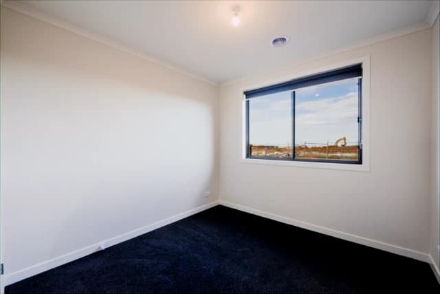4 Bed, 2 Bath