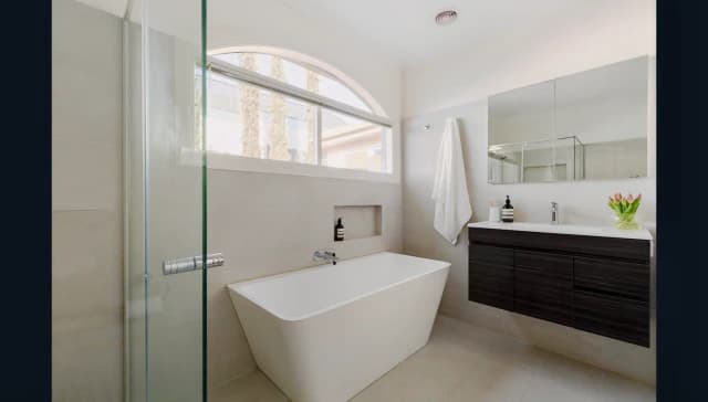 3 Bed, 2 Bath