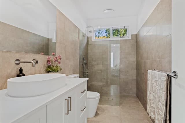 2 Bed, 2 Bath