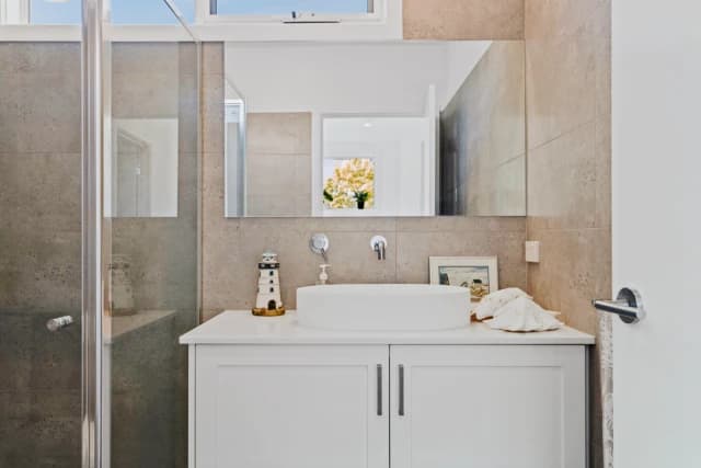 2 Bed, 2 Bath