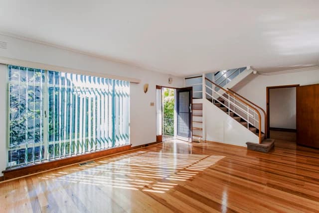 3 Bed, 1 Bath