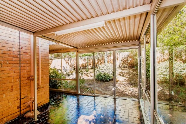 3 Bed, 1 Bath