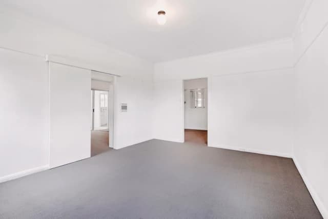 2 Bed, 1 Bath