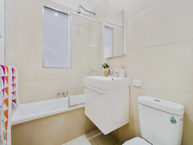 3 Bed, 2 Bath