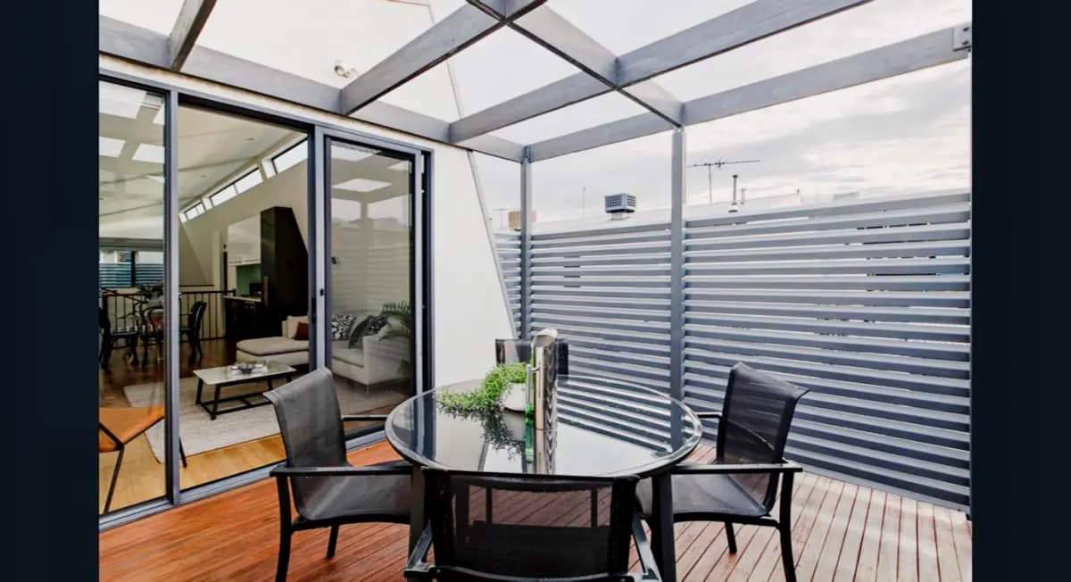 9 Retreat Place, Port Melbourne