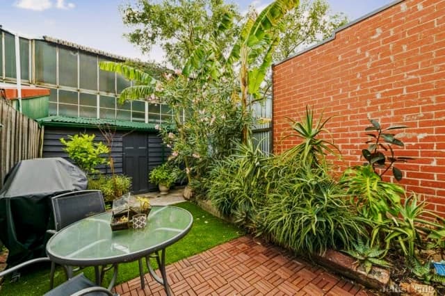 3 Bed, 1 Bath