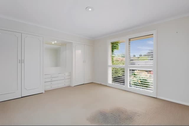 3 Bed, 1 Bath