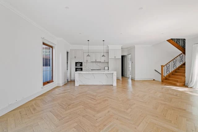 4 Bed, 3 Bath