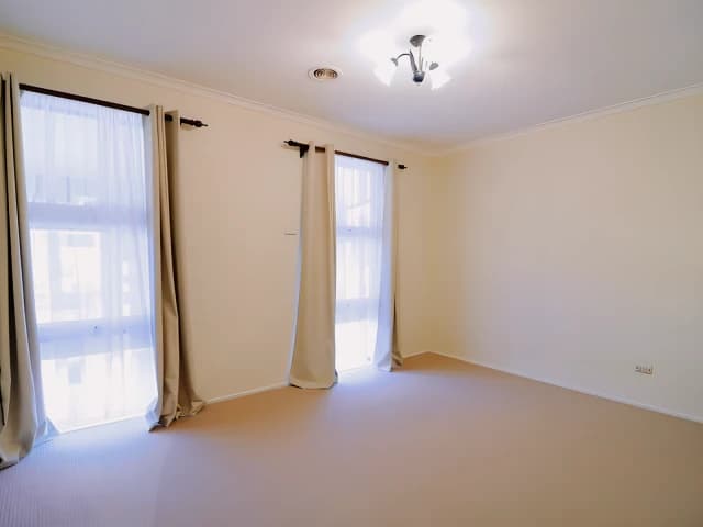 3 Bed, 1 Bath