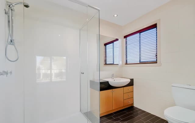 3 Bed, 2 Bath