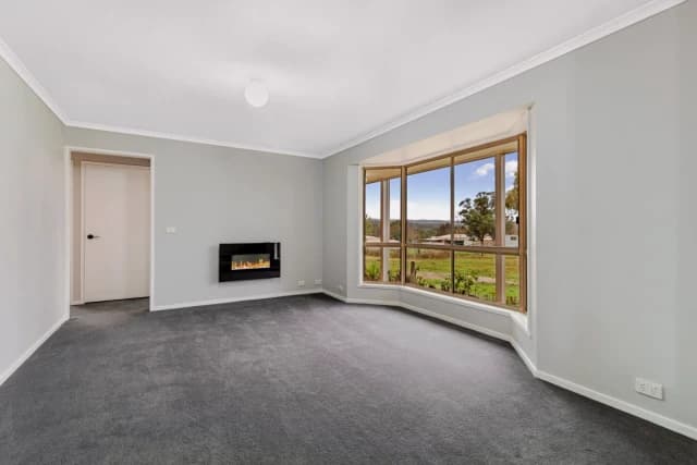 3 Bed, 2 Bath