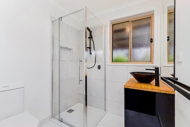 3 Bed, 2 Bath