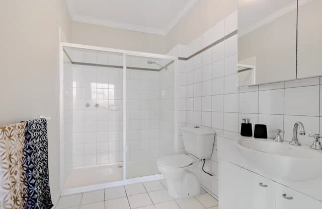3 Bed, 2 Bath