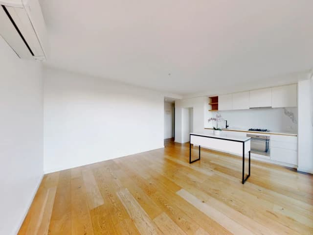 2 Bed, 2 Bath