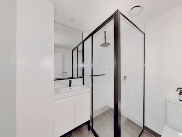 2 Bed, 2 Bath