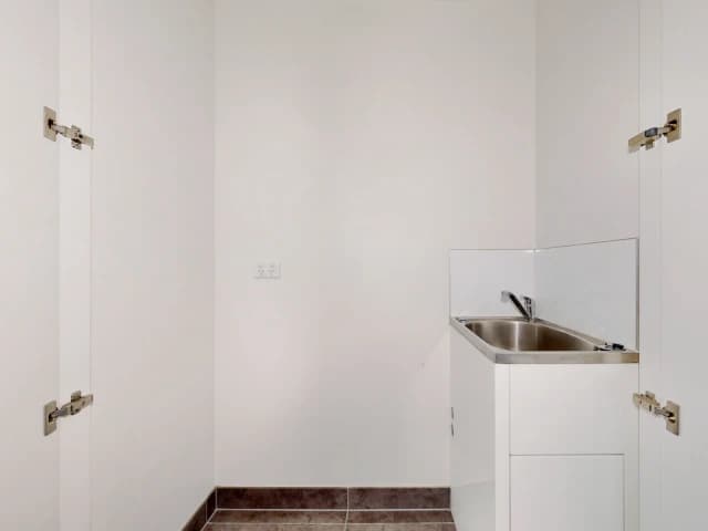2 Bed, 2 Bath