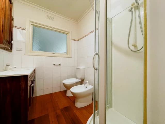 3 Bed, 1 Bath