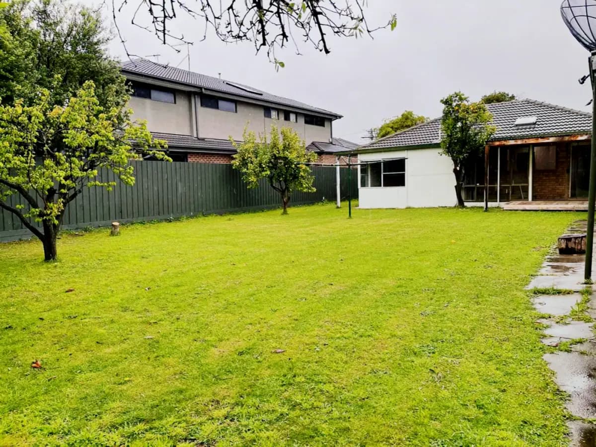 7 Charles Street, Bentleigh East