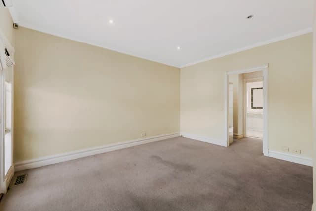 3 Bed, 2 Bath
