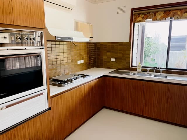 3 Bed, 1 Bath
