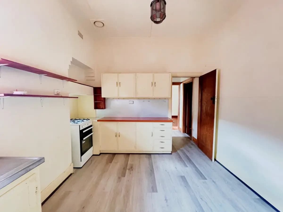 2 Bed, 1 Bath