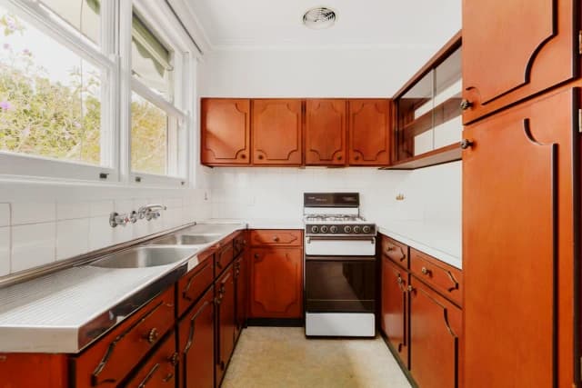 2 Bed, 1 Bath