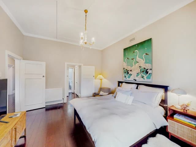 4 Bed, 2 Bath