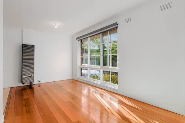 2 Bed, 1 Bath