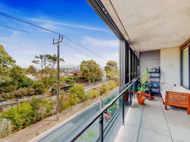 2 Bed, 2 Bath