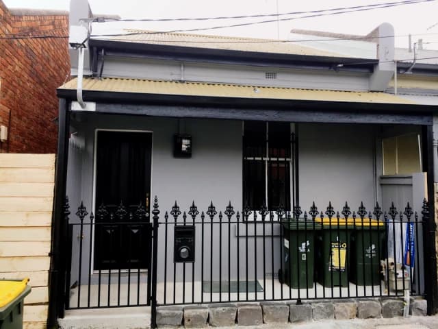 1 Bed, 1 Bath